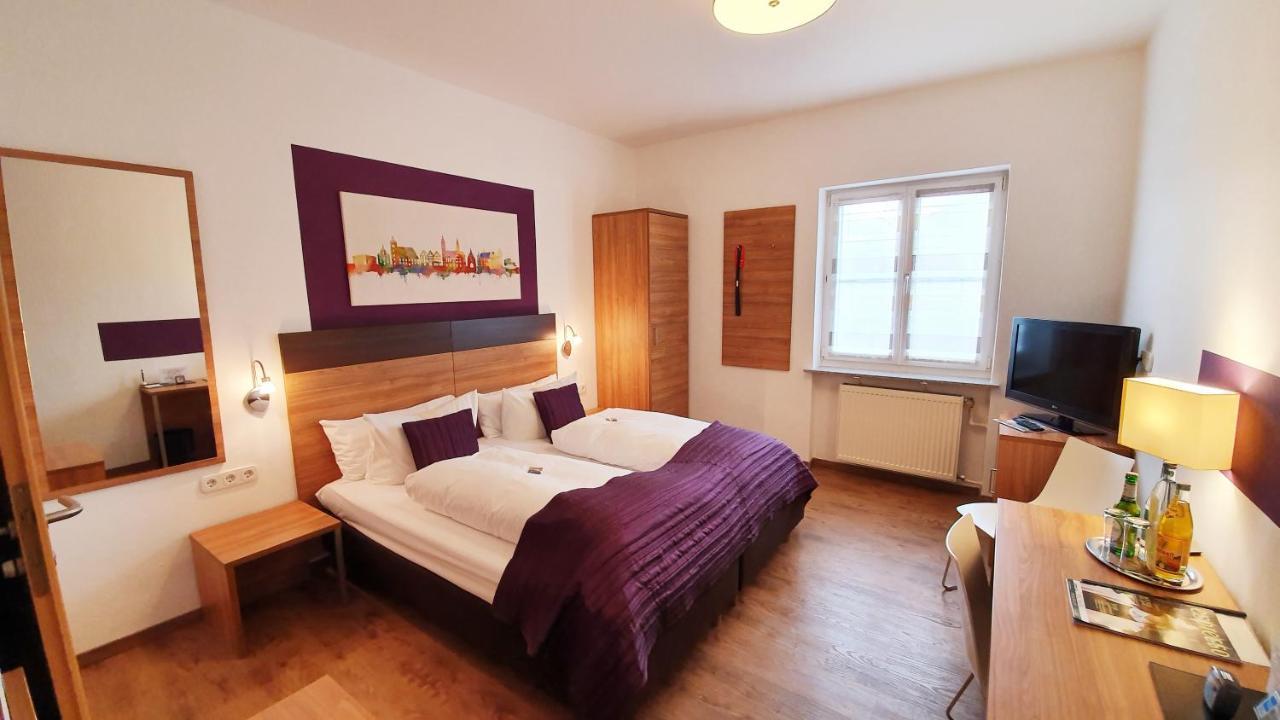 Hotel Hecht Garni Ingolstadt Exterior photo